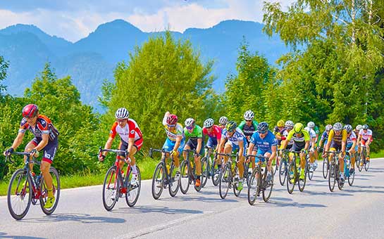 Competitive cycling outlet