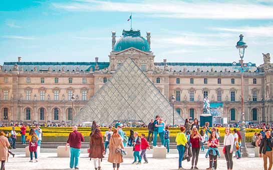 卢浮宫旅游保险