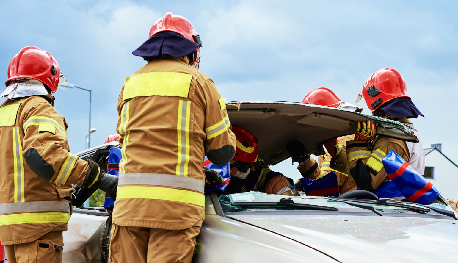 Firefighters Rescue Operation Training Broken Car